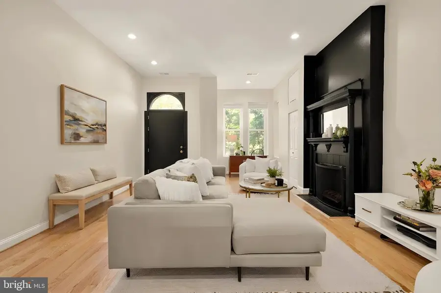 1248 Girard St Nw, Washington, DC 20009 - #3
