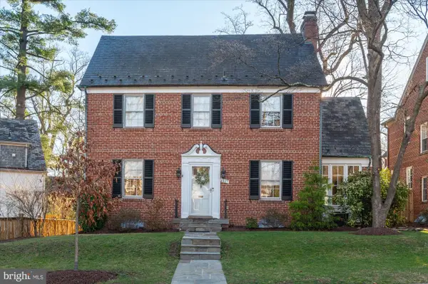 6425 Nw 33rd St Nw, WASHINGTON, DC 20015