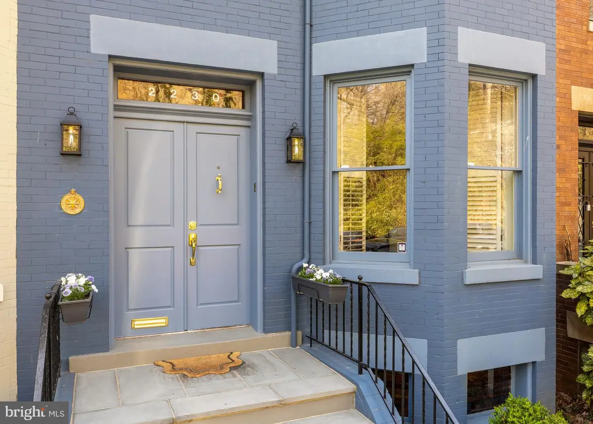 2230 Nw Decatur Pl Nw, Washington, DC 20008 - #1