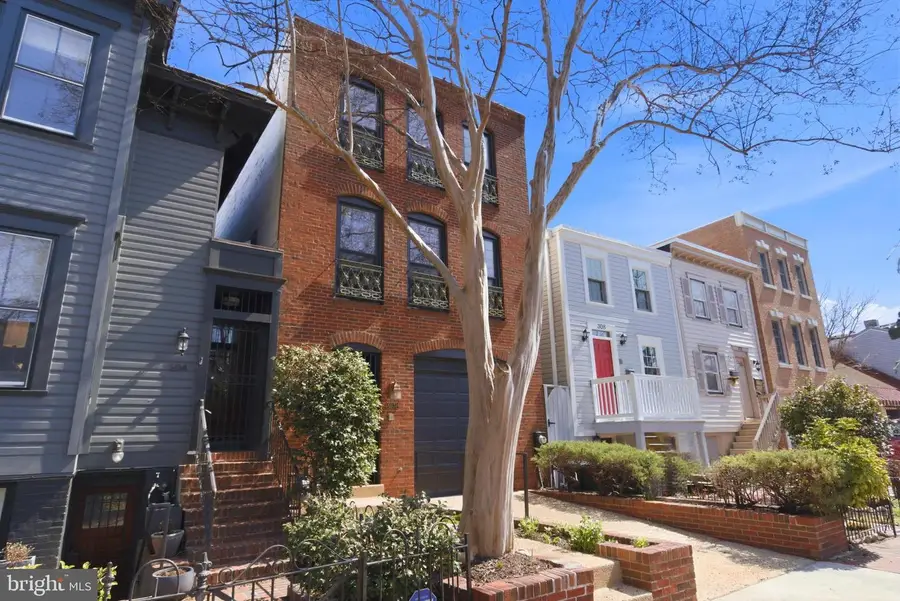 306 9th St Se, Washington, DC 20003 - #3