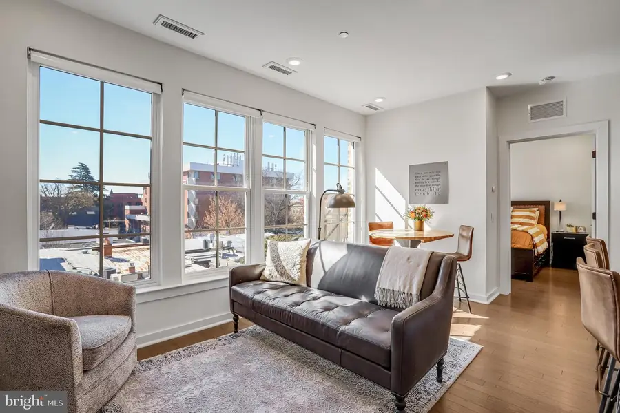 300 8th St Ne #404, Washington, DC 20002 - #2