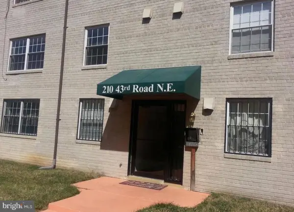 210 43rd Rd Ne #103, WASHINGTON, DC 20019
