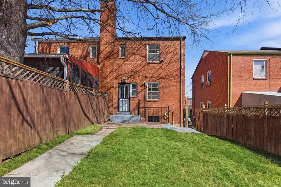 5722 Chillum Pl Ne, Washington, DC 20011 - #3