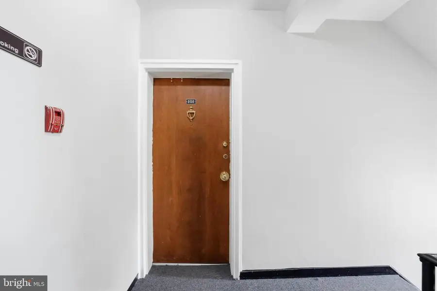 2011 37th St Se #202, Washington, DC 20020 - #3