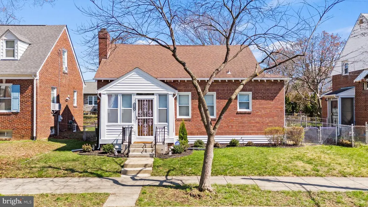 2108 31st Pl Se, Washington, DC 20020 - #1