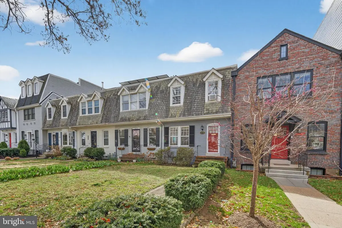 3624 T St Nw, Washington, DC 20007 - #1