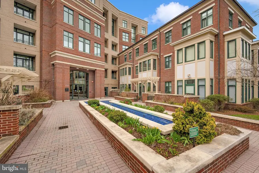 4750 41st St Nw #310, Washington, DC 20016 - #2