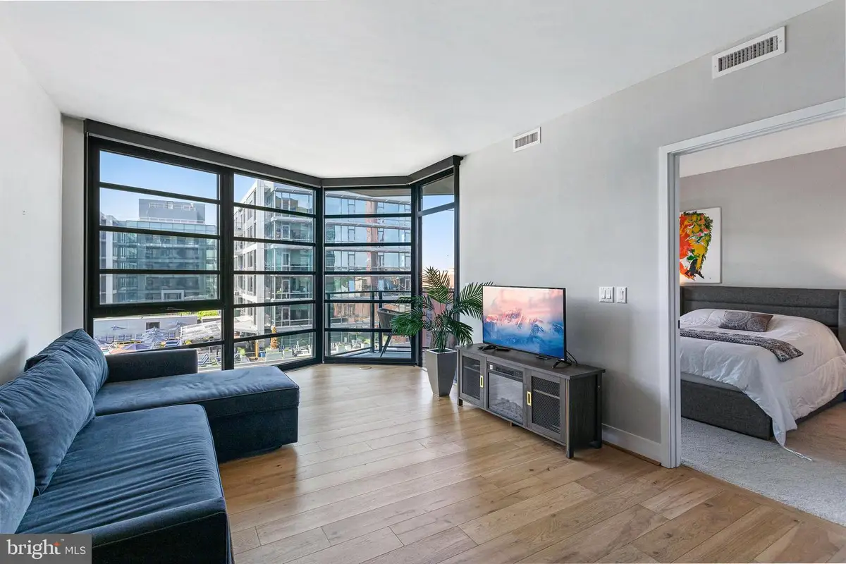 1300 4th St Se #711, Washington, DC 20003 - #1