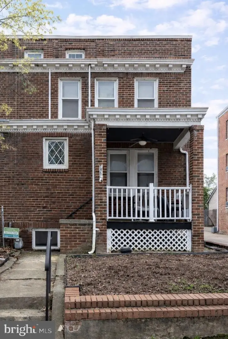 860 Whittier Pl Nw, Washington, DC 20012 - #1