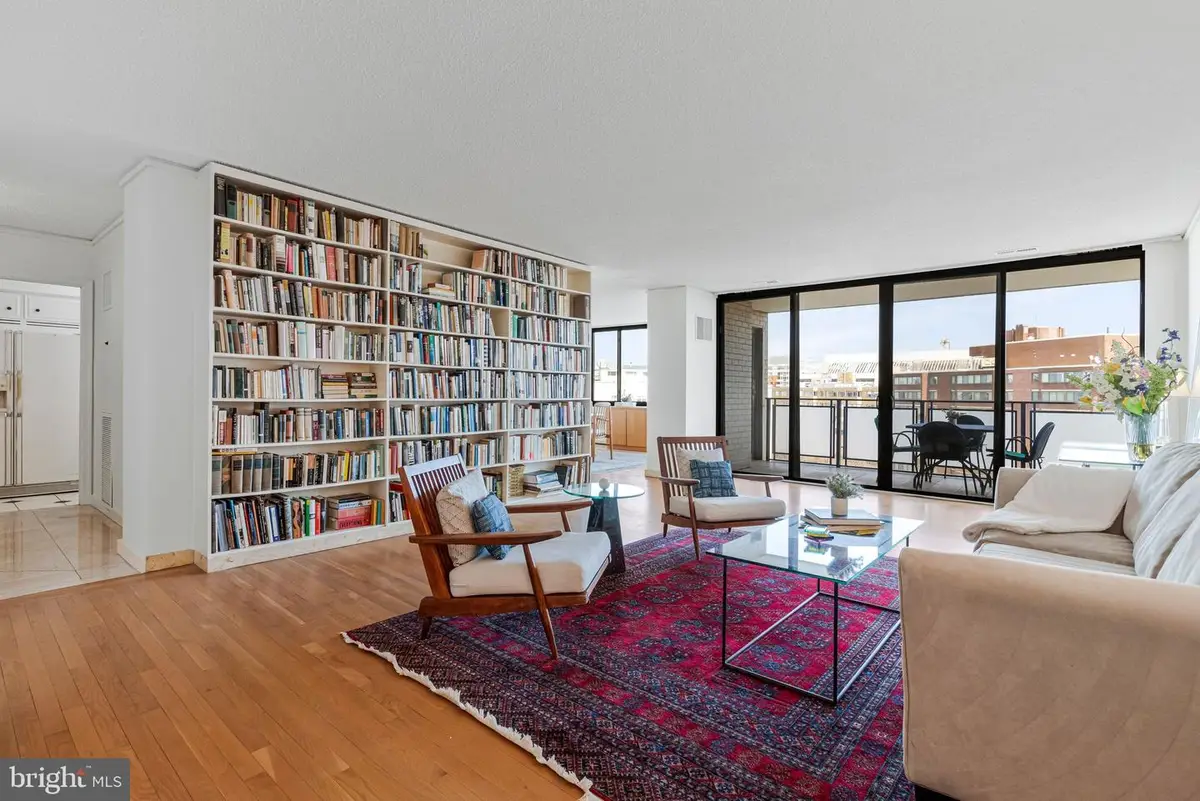 800 25th St Nw #1002, Washington, DC 20037 - #1