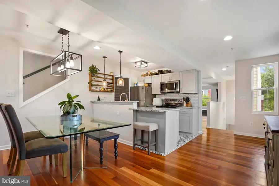 1377 K St Se #2, Washington, DC 20003 - #3