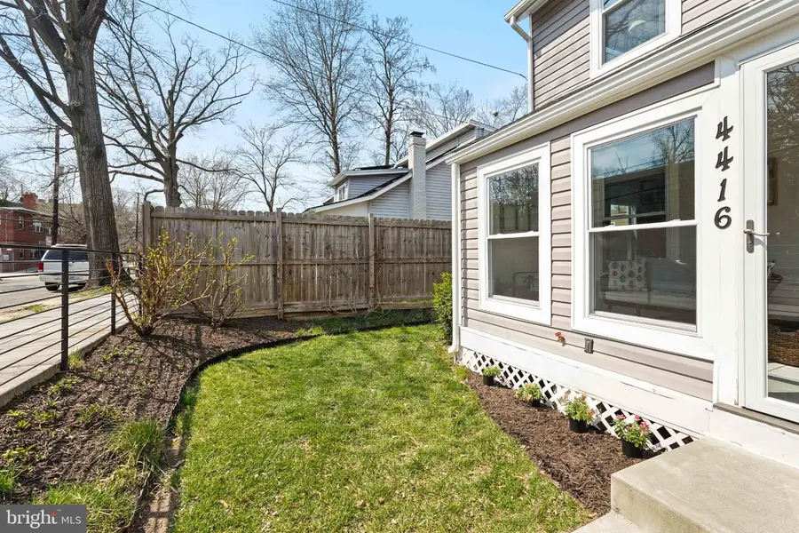 4416 Gault Pl Ne, Washington, DC 20019 - #2
