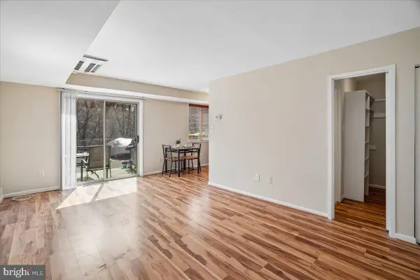 2710 Macomb St Nw #111, WASHINGTON, DC 20008