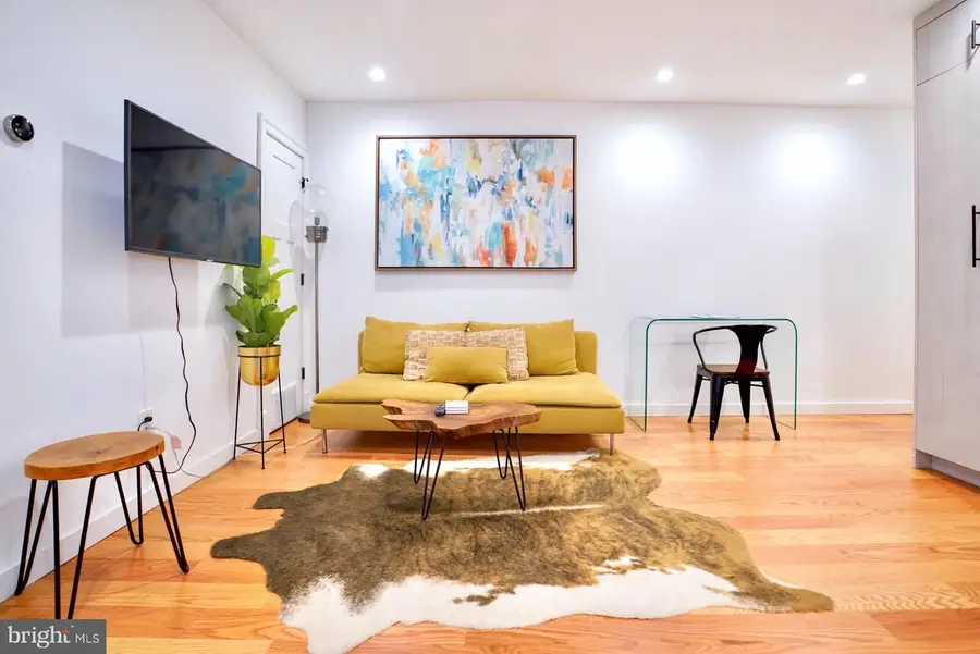 1823 Kalorama Rd Nw #e, Washington, DC 20009 - #3