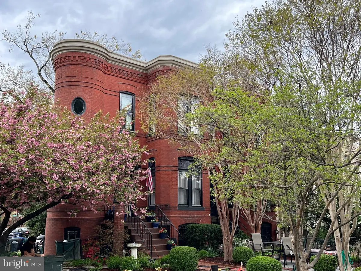 1000 North Carolina Ave Se, Washington, DC 20003 - #1