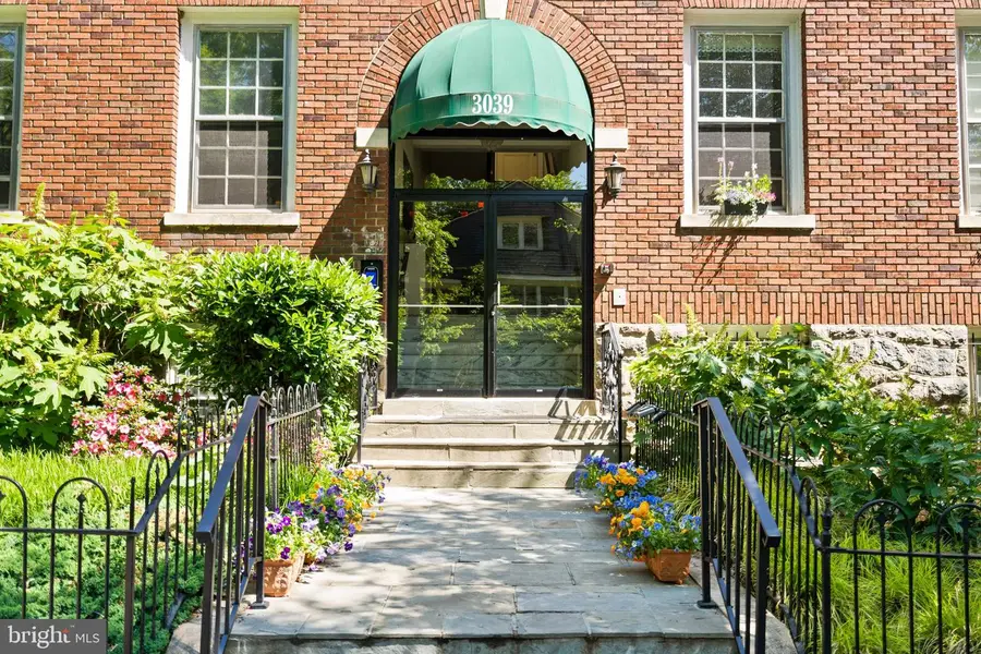 3039 Macomb St Nw ##23, Washington, DC 20008 - #2