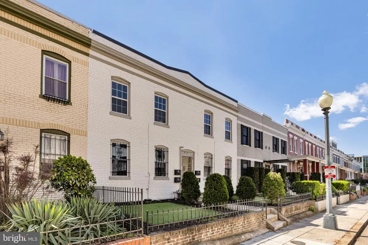 810 Otis Pl Nw, Washington, DC 20010 - #1