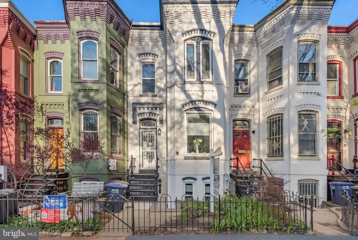 239 8th St Ne, Washington, DC 20002 - #1