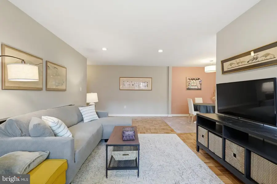 2325 42nd St Nw #321, Washington, DC 20007 - #3