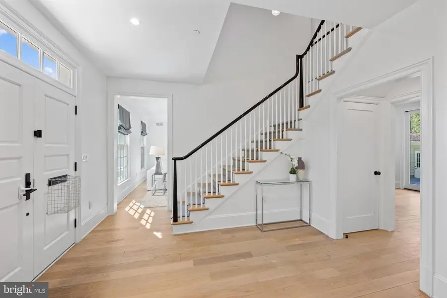 3849 Macomb St Nw, Washington, DC 20016 - #2