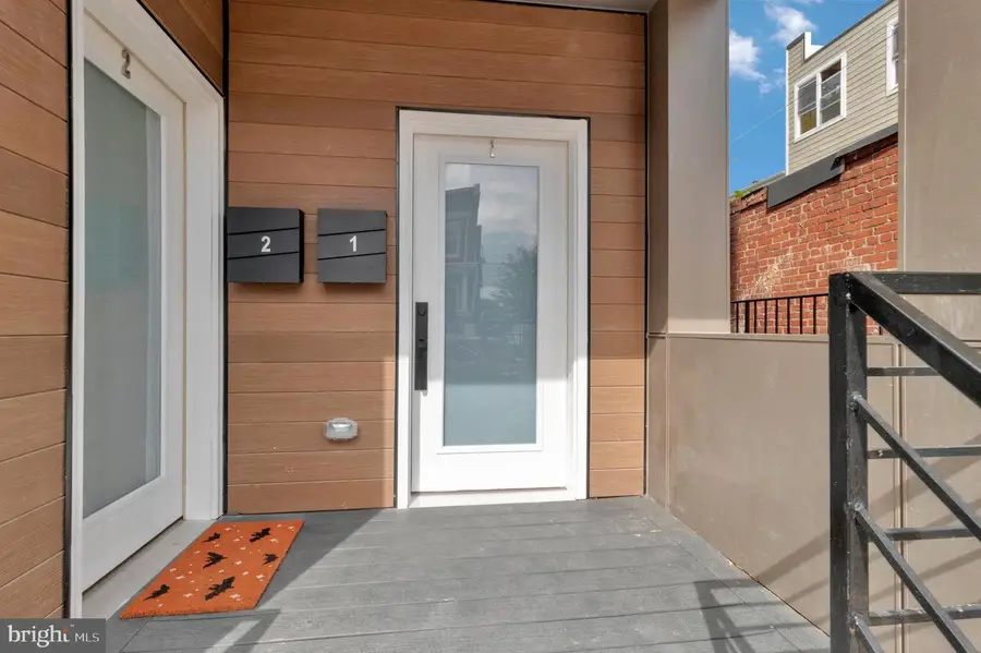 423 Lamont St Nw #1, Washington, DC 20010 - #2