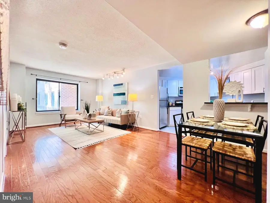 2111 Wisconsin Ave Nw #110, Washington, DC 20007 - #3