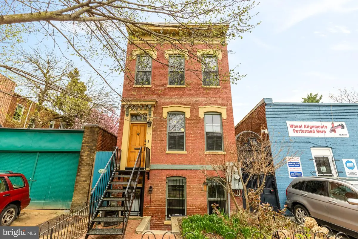 619 Independence Ave Se, Washington, DC 20003 - #1