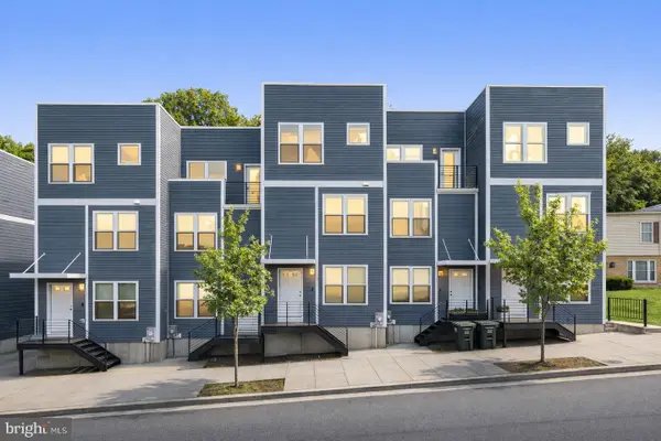 2210 Hunter Pl Se, WASHINGTON, DC 20020