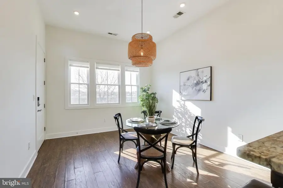 2012 D St Ne #4, Washington, DC 20002 - #2