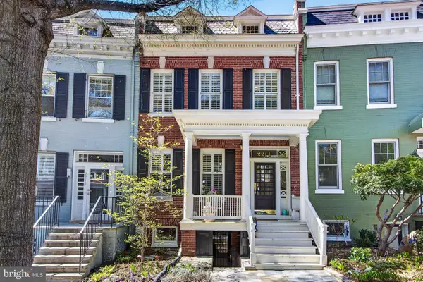 2214 Hall Pl Nw, WASHINGTON, DC 20007