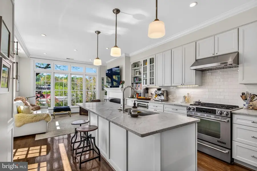 2214 Hall Pl Nw, Washington, DC 20007 - #2