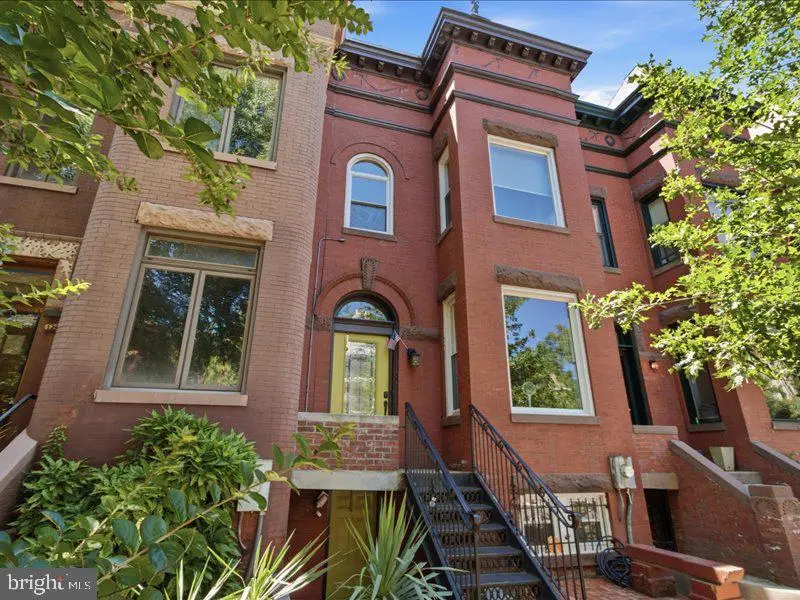 126 Seaton Pl Nw, Washington, DC 20001 - #1