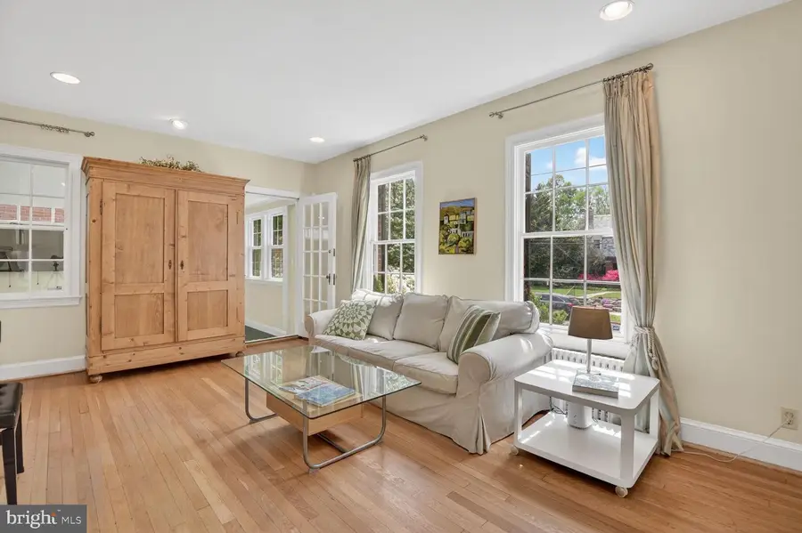 4521 Brandywine St Nw, Washington, DC 20016 - #2