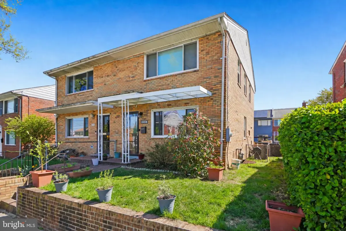 715 Delafield St Ne, Washington, DC 20017 - #1