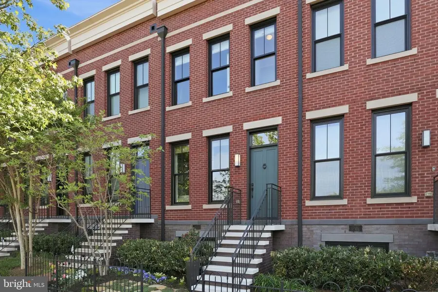 406 13th St Se, Washington, DC 20003 - #2