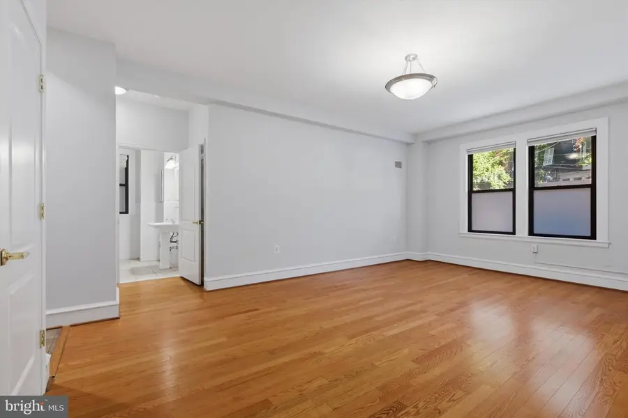 1613 Harvard St Nw #114, Washington, DC 20009 - #3