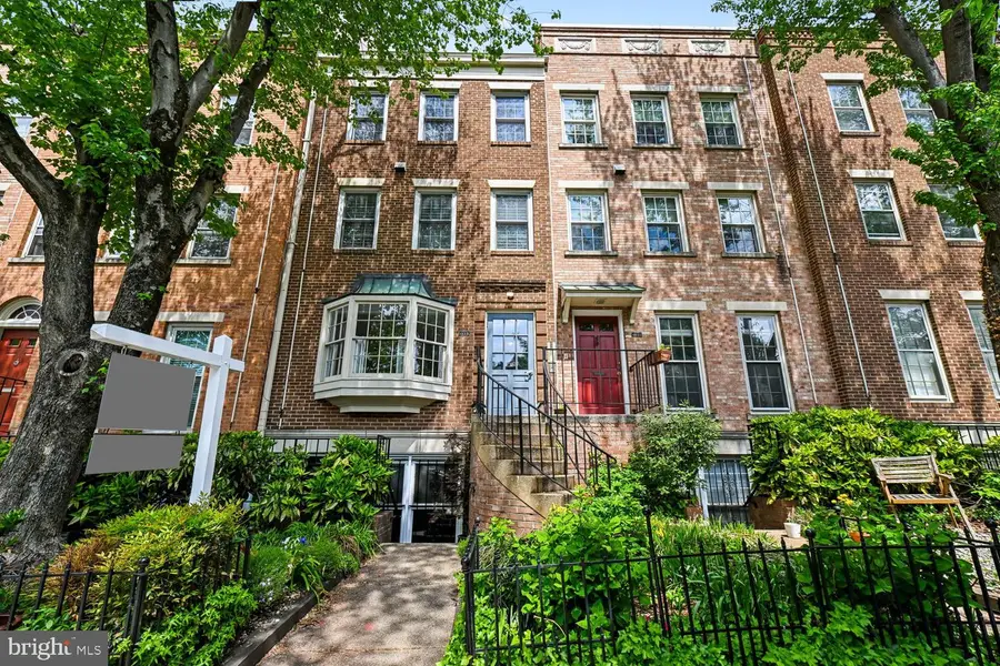 1953 Calvert St Nw #d, Washington, DC 20009 - #2