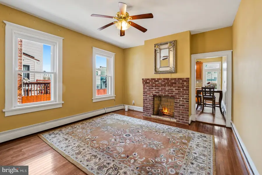 323 W St Ne, Washington, DC 20002 - #3