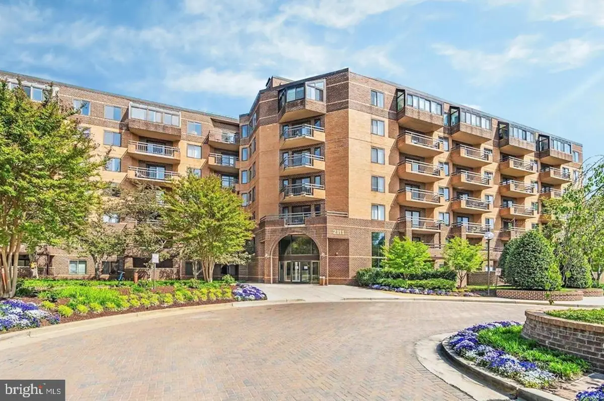 2111 Wisconsin Ave Nw #210, Washington, DC 20007 - #1