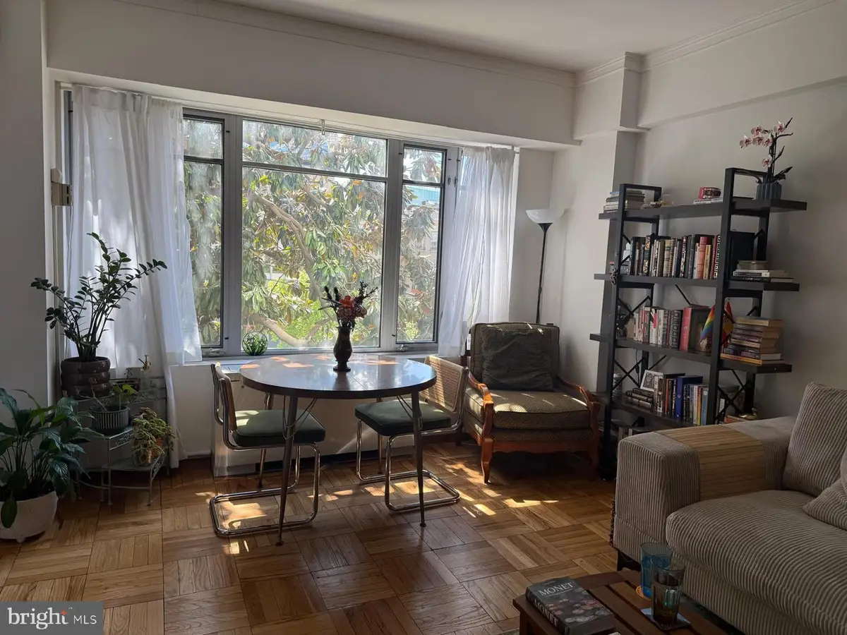 1711 Massachusetts Ave Nw #301, Washington, DC 20036 - #1