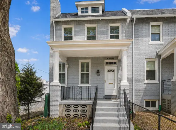 931 Farragut St Nw, WASHINGTON, DC 20011