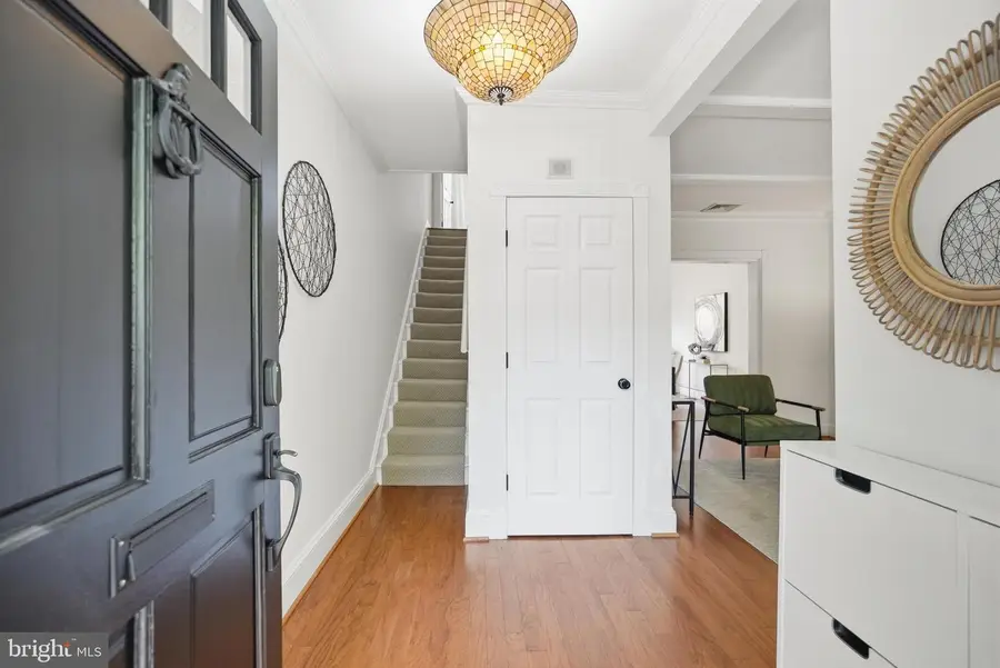 2129 Newport Pl Nw, Washington, DC 20037 - #3