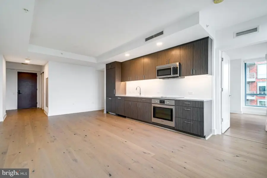 1211 Van St Se #806, Washington, DC 20003 - #3