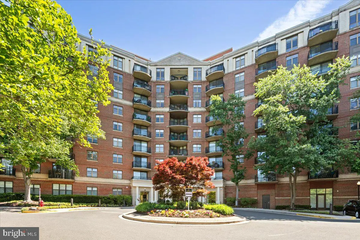 3401 38th St Nw #521, Washington, DC 20016 - #1