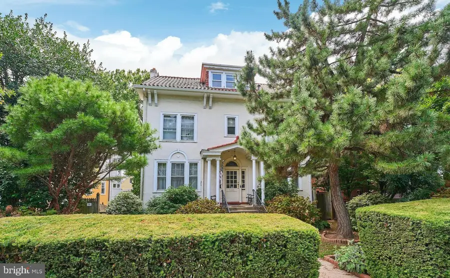 3226 Cleveland Ave Nw, Washington, DC 20008 - #2