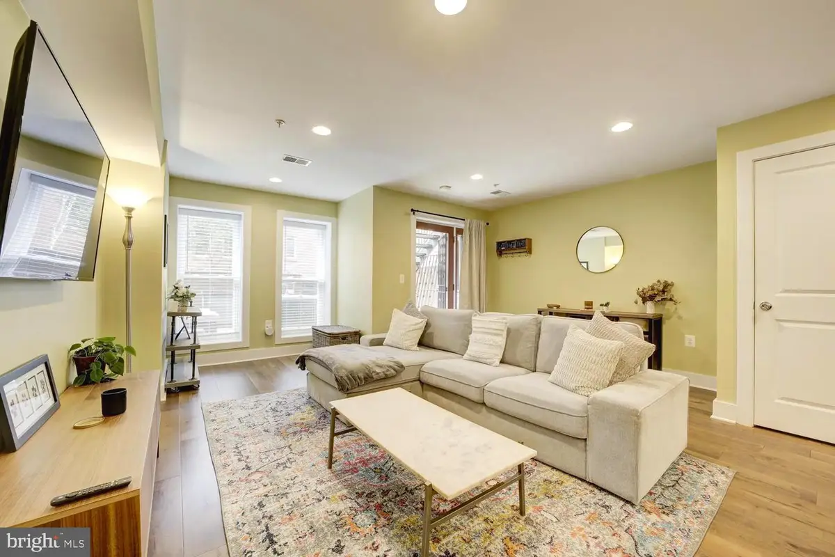 2505 17th St Nw #1, Washington, DC 20009 - #1