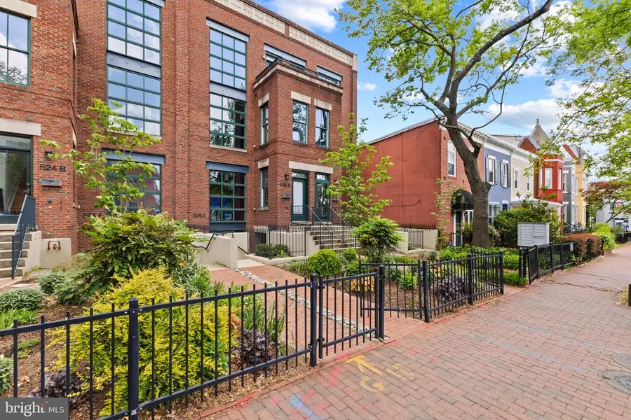 526 13th St Se #b, Washington, DC 20003 - #2