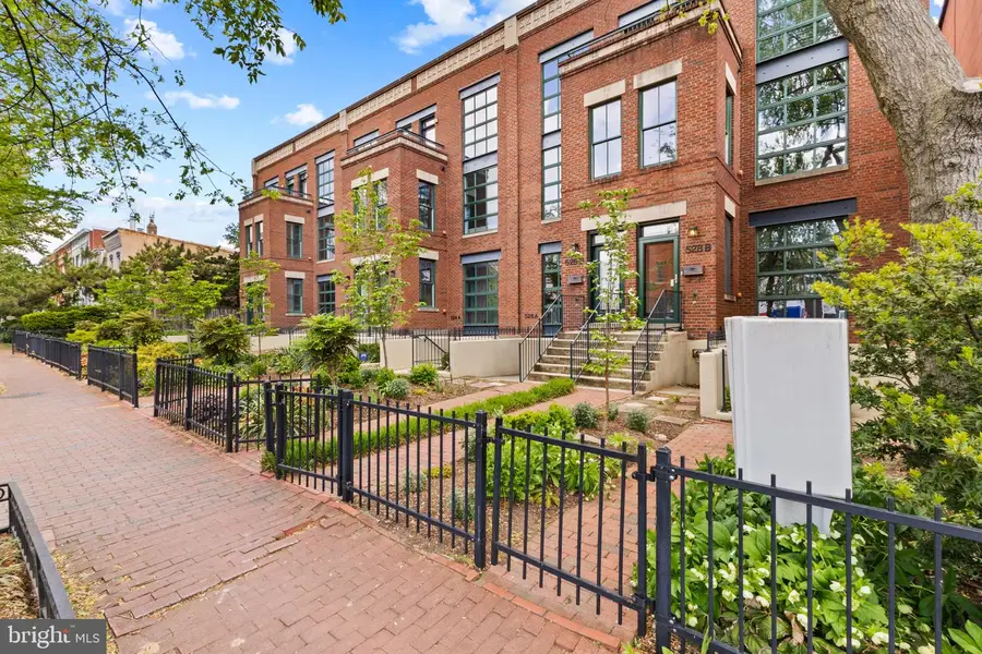 526 13th St Se #b, Washington, DC 20003 - #3