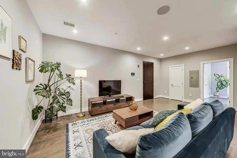 625 Park Rd Nw #206, Washington, DC 20010 - #3