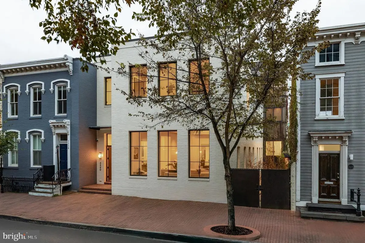 3240 Prospect St Nw, Washington, DC 20007 - #1